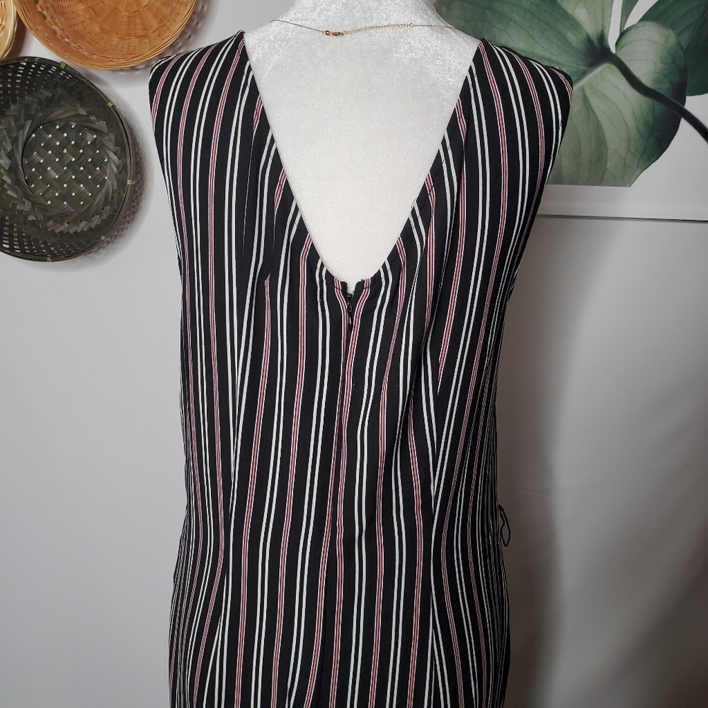 Max Studio Striped Crepe Jumpsuit Vertical
NEW - Picture 6 of 8